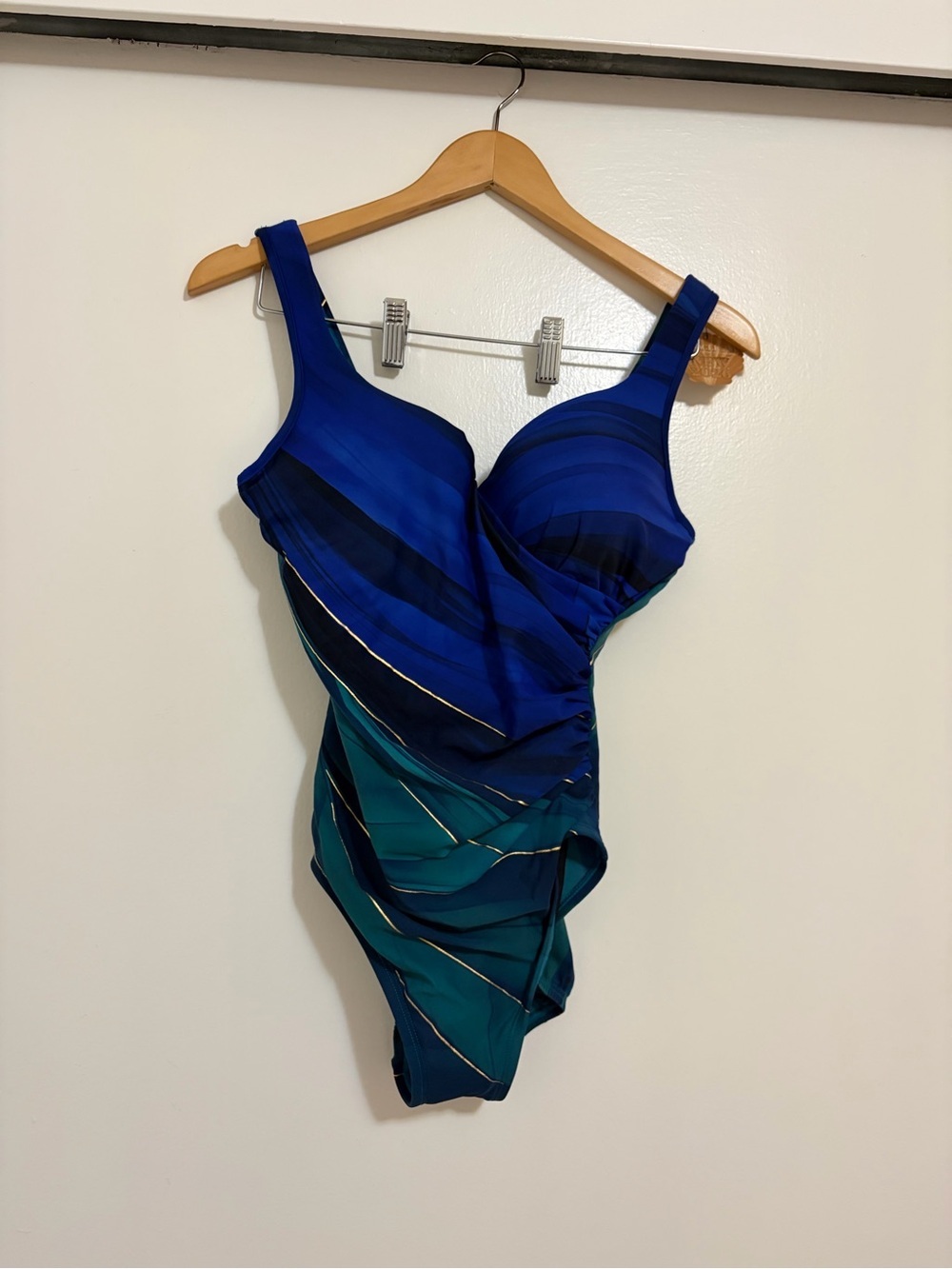 Miraclesuit It’s A Wrap One-Piece Swimsuit In Maldiva New 2026 - Picture 9 of 12